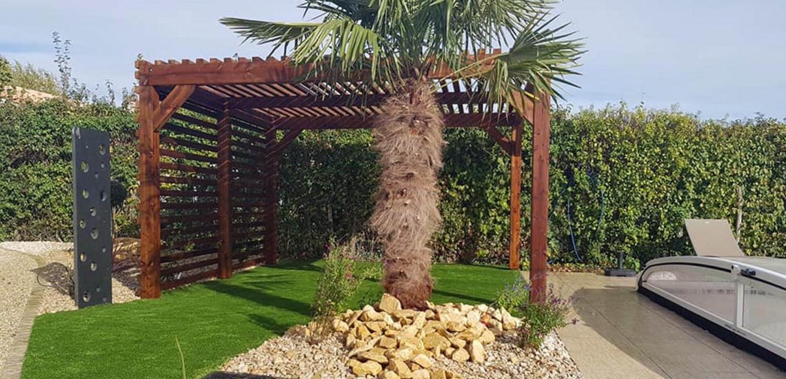 Pergola à lames fines